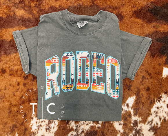 Rodeo (southwest cream / charcoal) tee